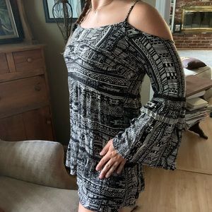 Black long sleeve dress!